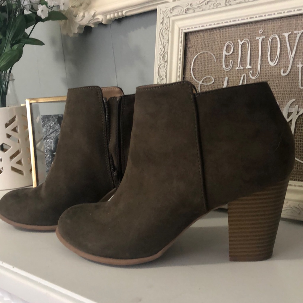 Olive Bootie
